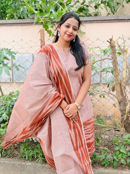 Ikkat Kurti set