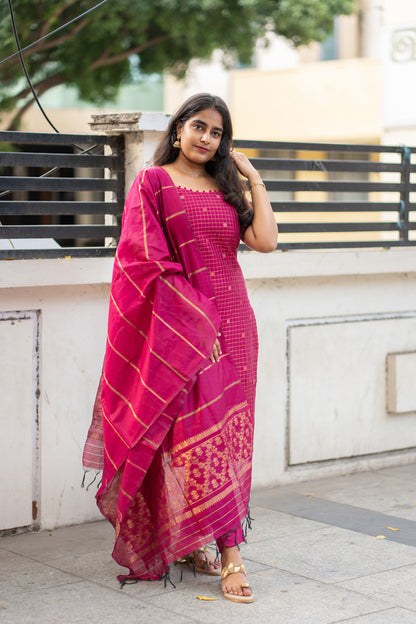 Thamarai -Pink