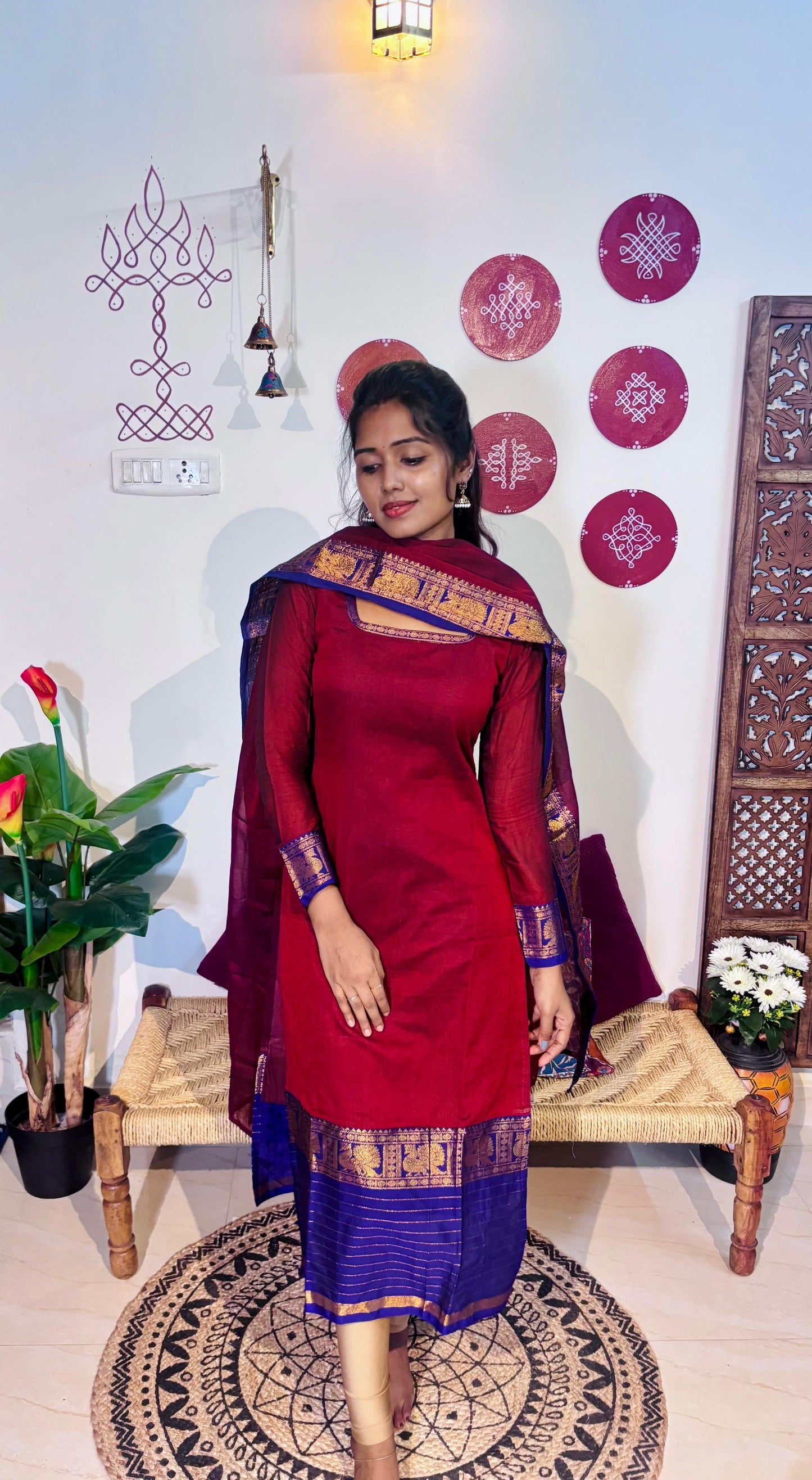Poonghuzhalii
