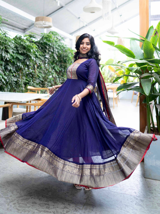 Poovitha [SZ119]
