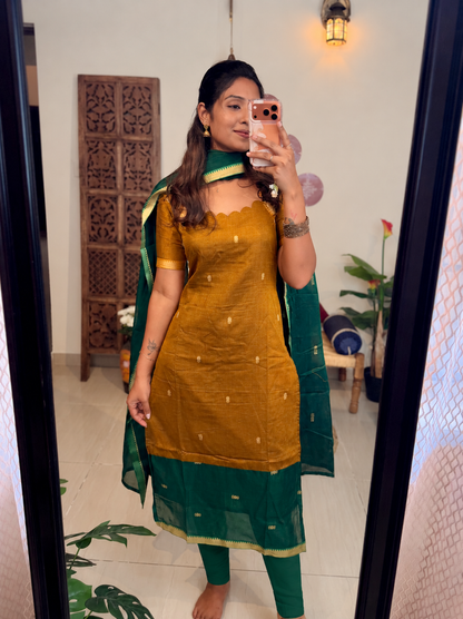 Thenmozhi
