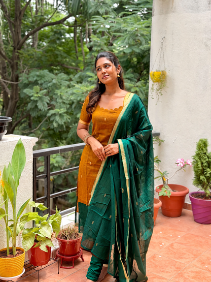 Thenmozhi