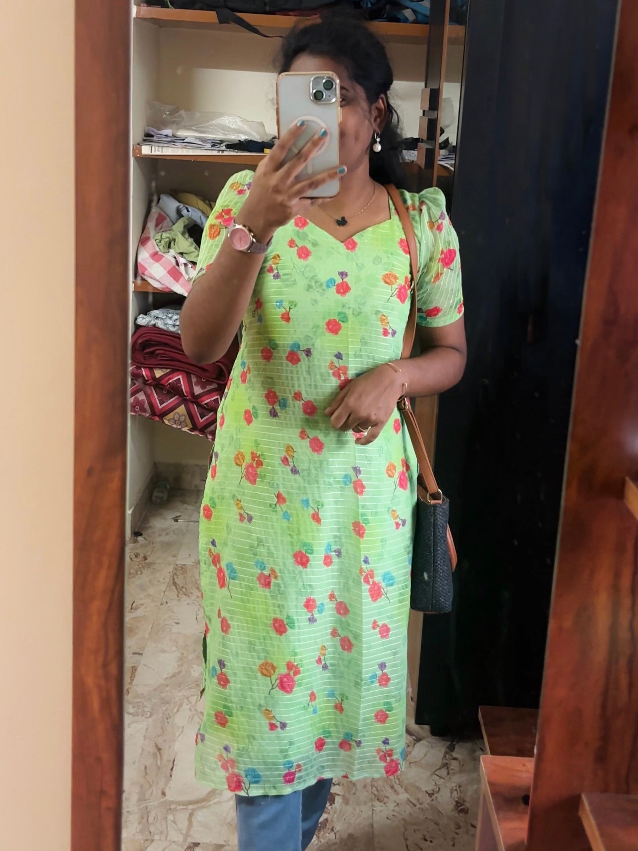 Sequenced kurti