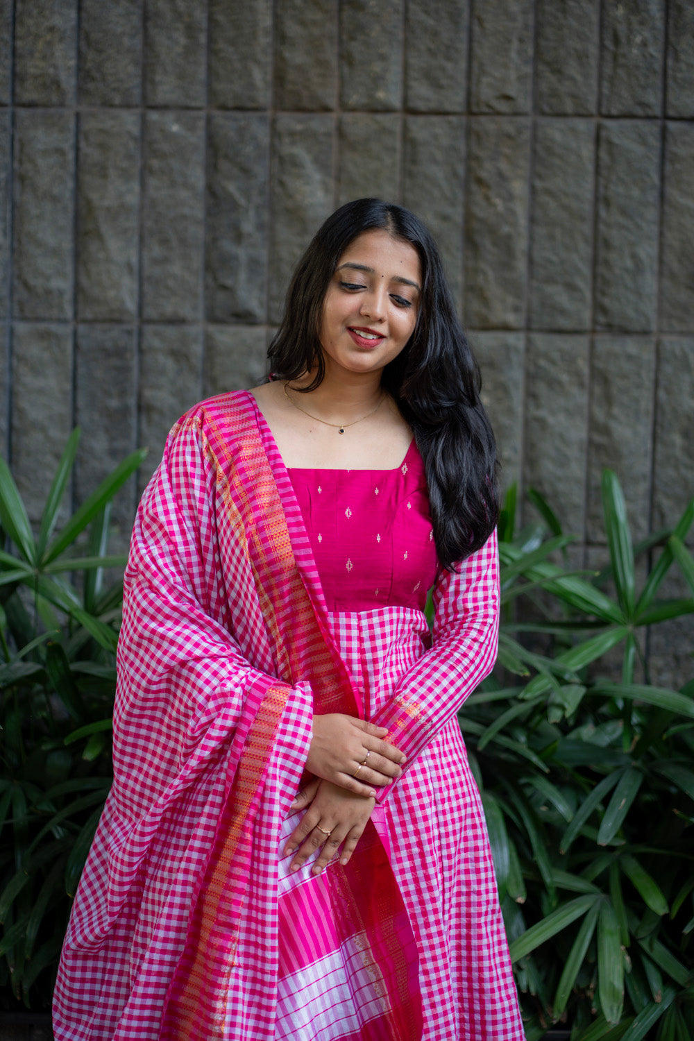 Kavi Nila [SZ159]