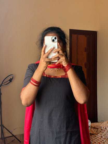 Black Mangalagiri Set