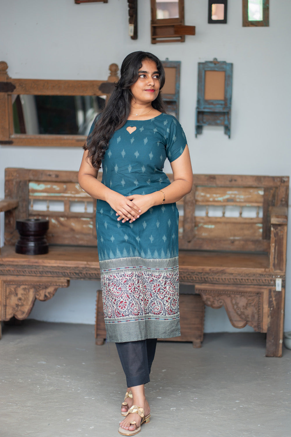 Ikkat kurti