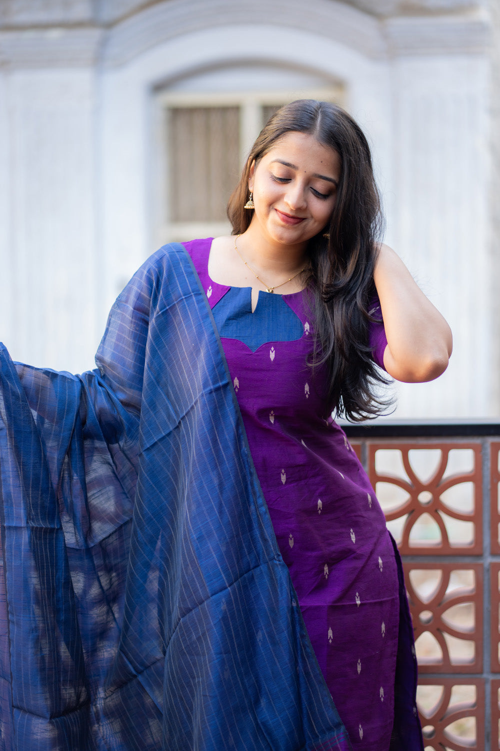 Yashana set