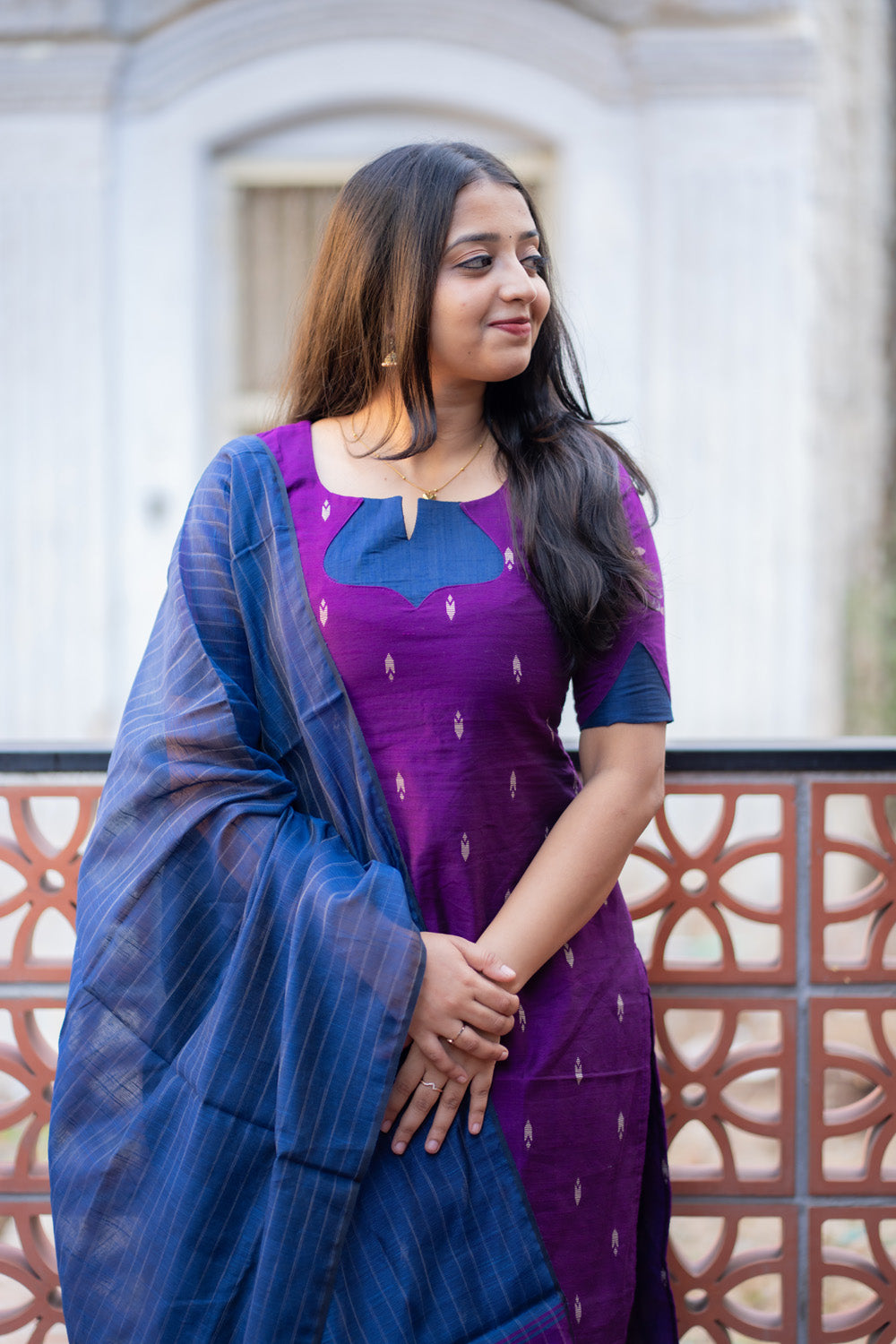 Yashana set